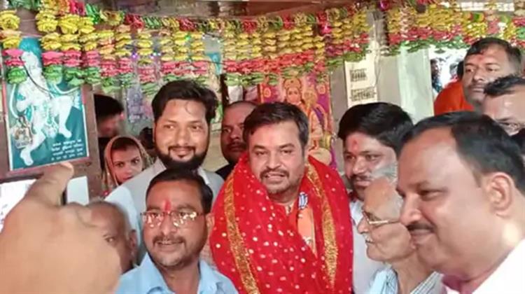 lakhimpur-kheri-bjp-nominated-anoop-gupta-as-legislative-council-candidate-worshiped-hanuman-temple